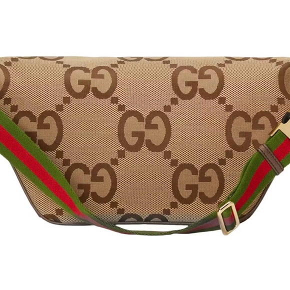 GUCCI Beige Jumbo GG Belt Bag in Canvas and Leather - Picture 8 of 11